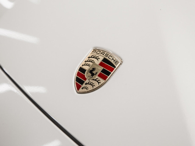 PORSCHE Panamera 4 EHybrid