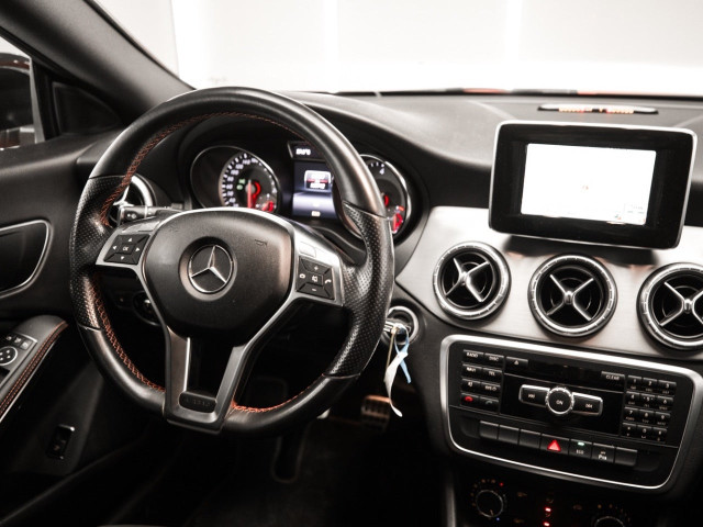 MERCEDES Clase CLA 200 CDI AMG Line
