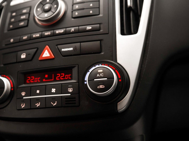 KIA ceed 1.4 CVVT 100cv Drive