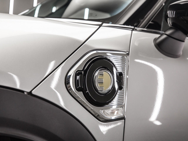 MINI Cooper SE ALL4