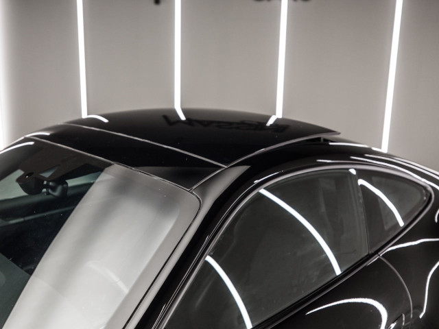 PORSCHE 911 Carrera 4S