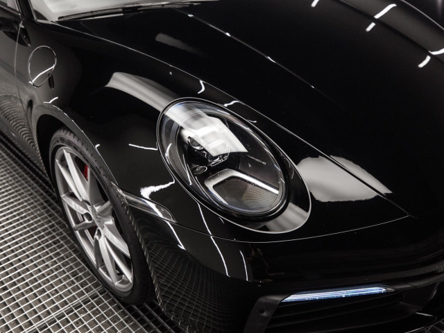 PORSCHE 911 Carrera 4S