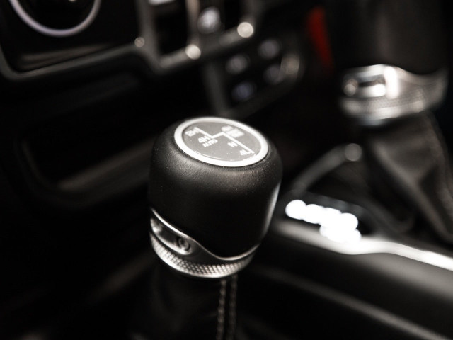 JEEP Wrangler 4p 2.0T GME Sahara 8ATX E6D