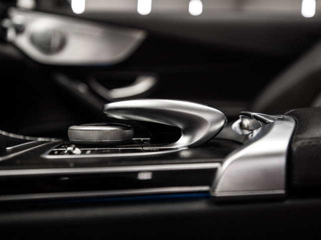 MERCEDES CLASE C250 CABRIO AMG LINE