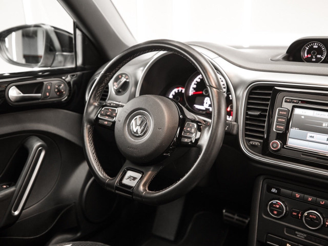 VOLKSWAGEN Beetle 2.0 TSI 200cv RLine