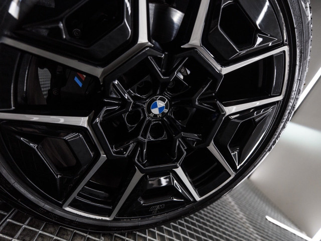 BMW XM 480 kW 653 CV