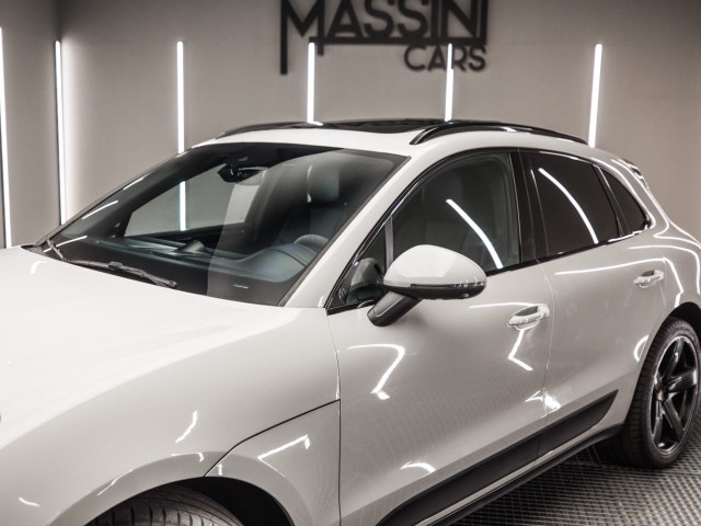 PORSCHE Macan S