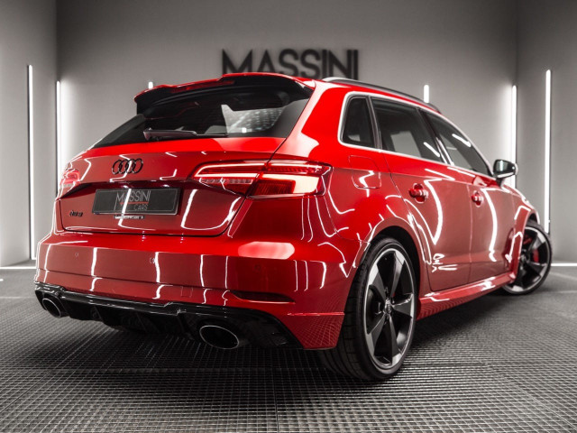 AUDI A3 RS3 Sportback TFSI 294kW quattro S tron