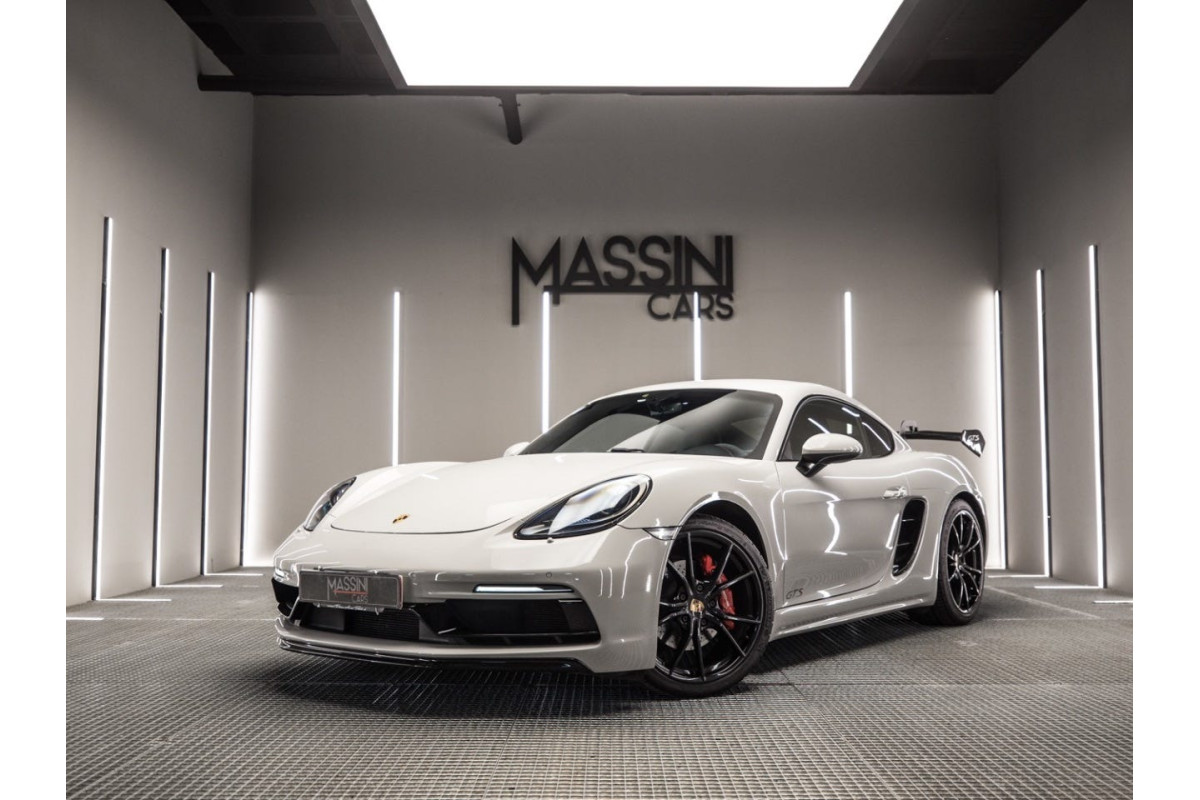 PORSCHE 718 Cayman GTS