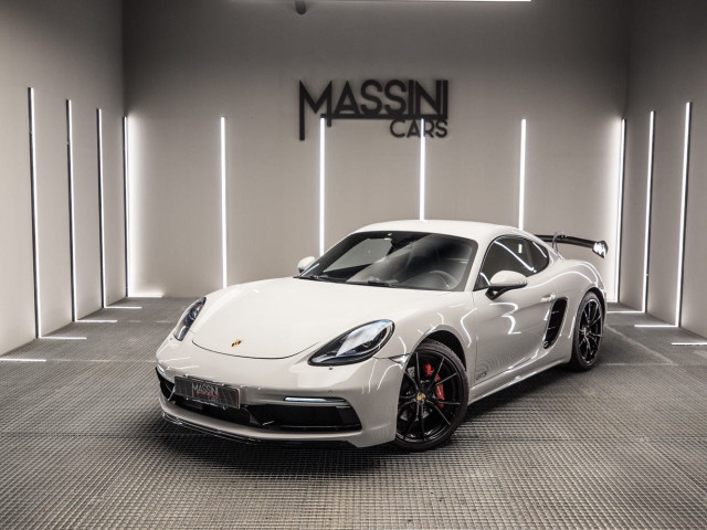 PORSCHE 718 Cayman GTS