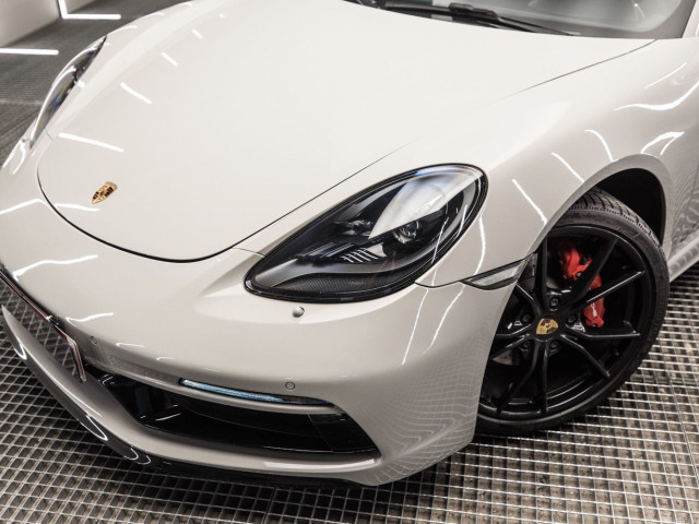 PORSCHE 718 Cayman GTS