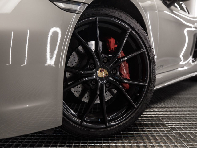 PORSCHE 718 Cayman GTS
