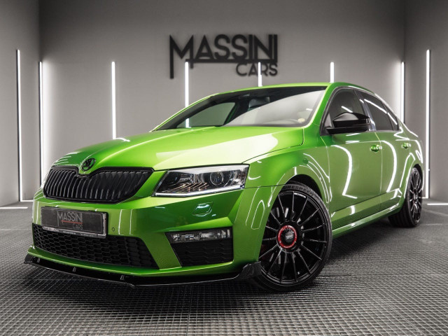 SKODA Octavia 2.0 TSI 220cv RS