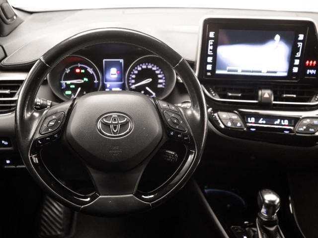 TOYOTA CHR 1.8 125H Dynamic Plus