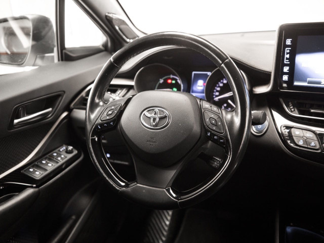 TOYOTA CHR 1.8 125H Dynamic Plus
