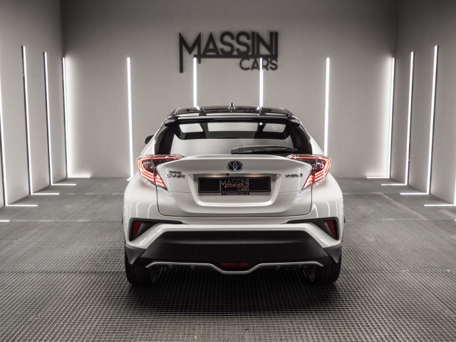 TOYOTA CHR 1.8 125H Dynamic Plus
