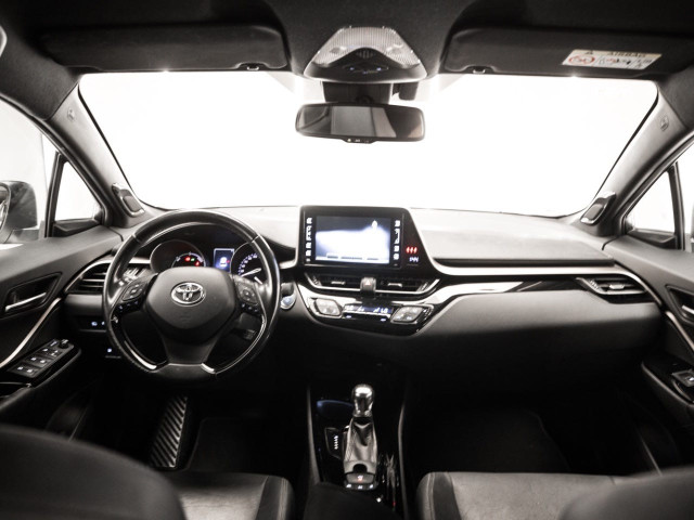 TOYOTA CHR 1.8 125H Dynamic Plus