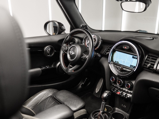 MINI John Cooper Works Cabrio