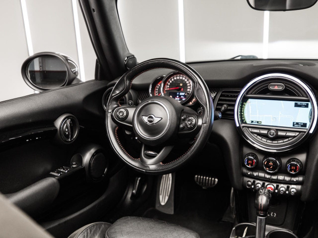 MINI John Cooper Works Cabrio