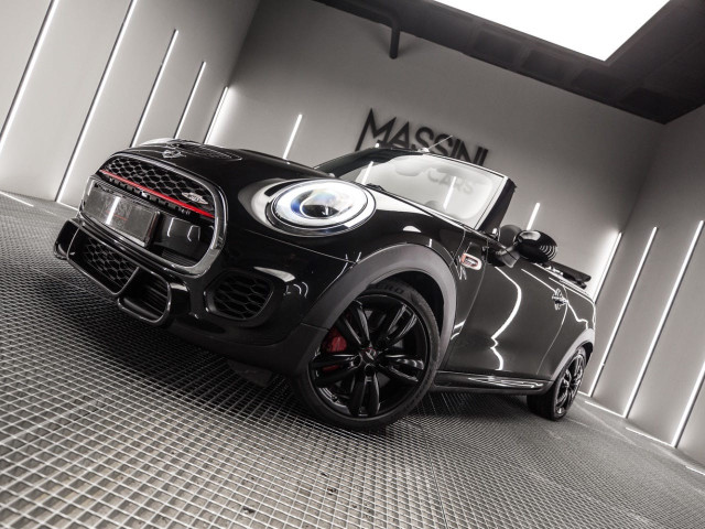 MINI John Cooper Works Cabrio