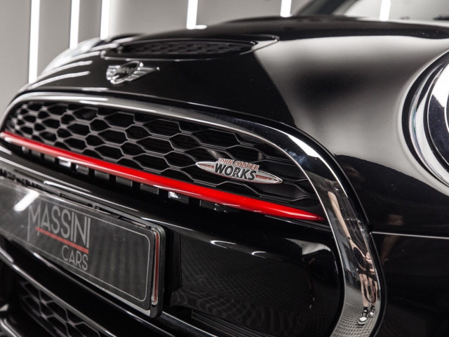 MINI John Cooper Works Cabrio