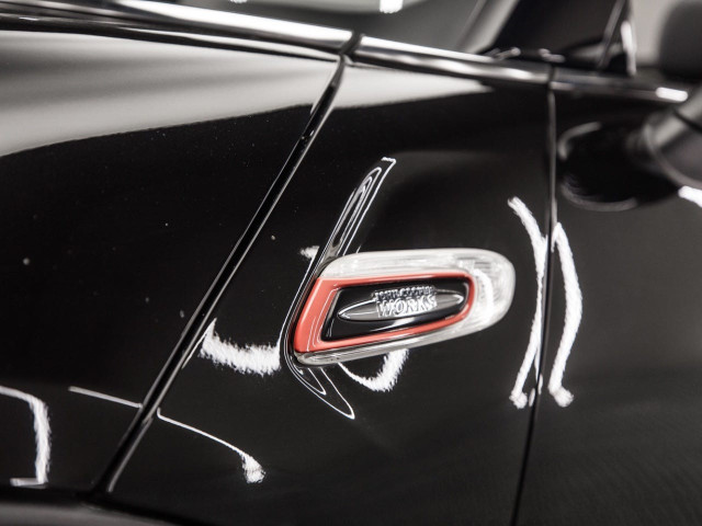 MINI John Cooper Works Cabrio