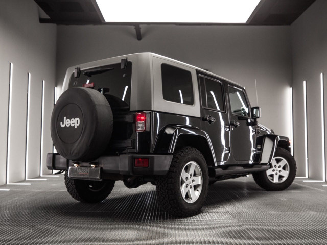 JEEP Wrangler Unlimited 2.8 CRD Sahara Auto