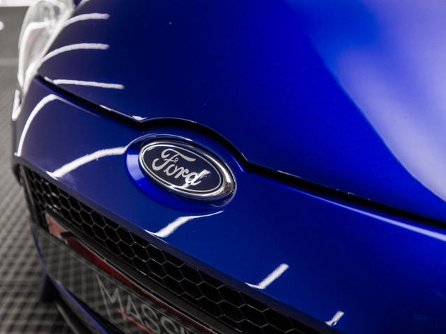 FORD Focus 2.0 EcoBoost 250 ST