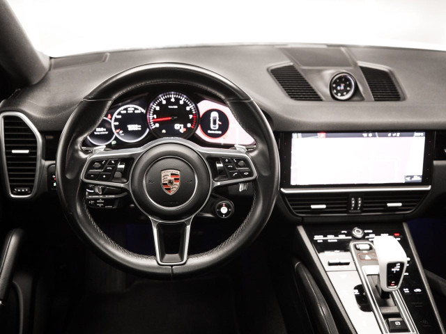 PORSCHE Cayenne Coupe