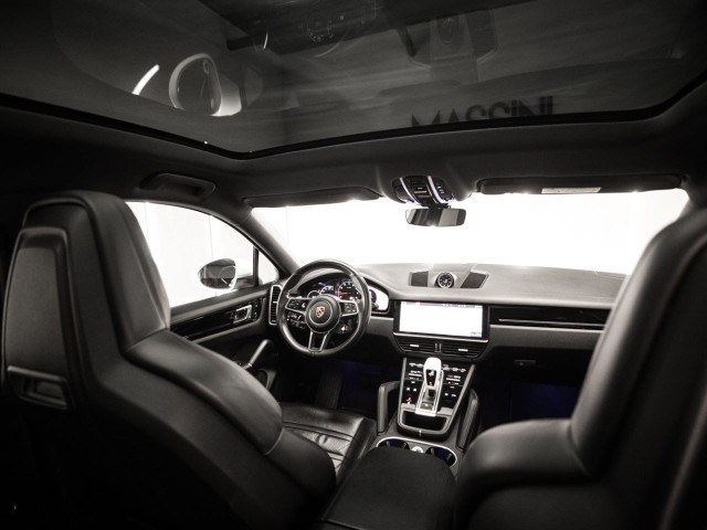PORSCHE Cayenne Coupe