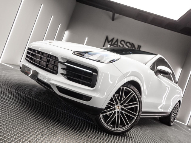 PORSCHE Cayenne Coupe