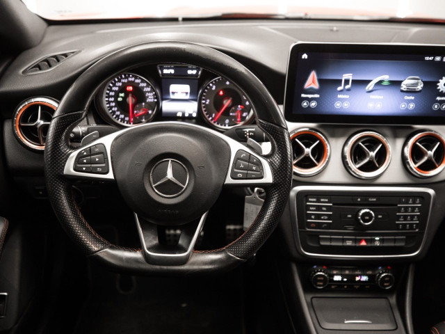 MERCEDES Clase CLA 200 d AMG Line