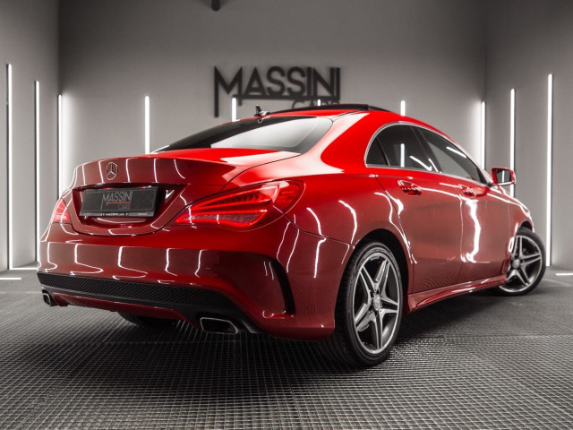 MERCEDES Clase CLA 200 d AMG Line