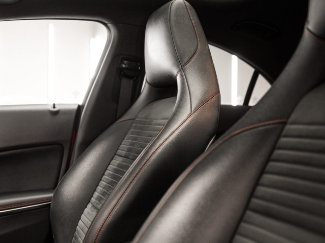 MERCEDES Clase CLA 200 d AMG Line