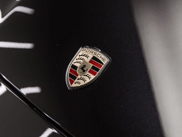 PORSCHE Panamera 4S