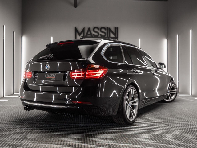 BMW Serie 3 330dA xDrive Touring