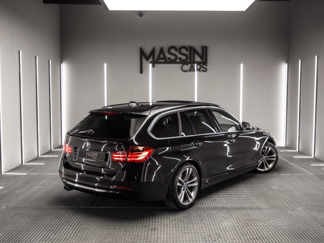 BMW Serie 3 330dA xDrive Touring