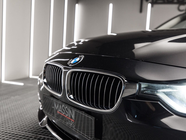 BMW Serie 3 330dA xDrive Touring