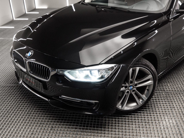 BMW Serie 3 330dA xDrive Touring