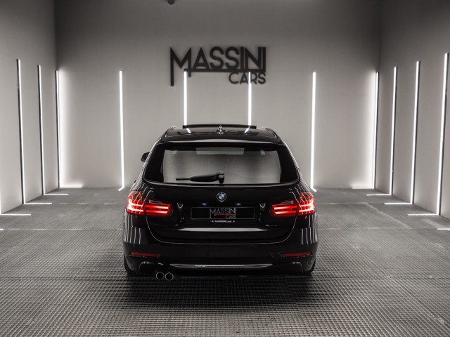 BMW Serie 3 330dA xDrive Touring
