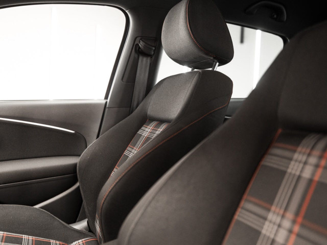 VOLKSWAGEN Polo GTI 1.8 TSI BMT