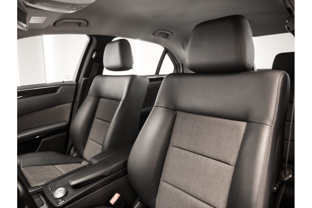 MERCEDES Clase E 200 Blue... 2