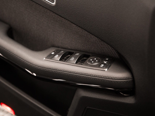 MERCEDES Clase E 200 Blue Efficiency Avantgarde