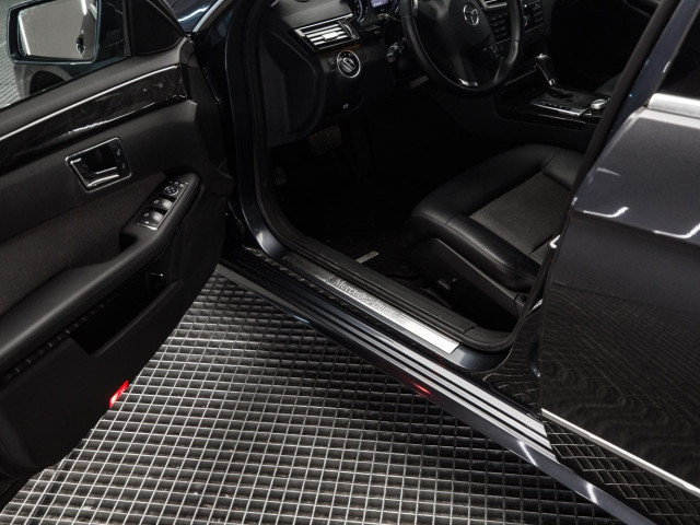 MERCEDES Clase E 200 Blue Efficiency Avantgarde