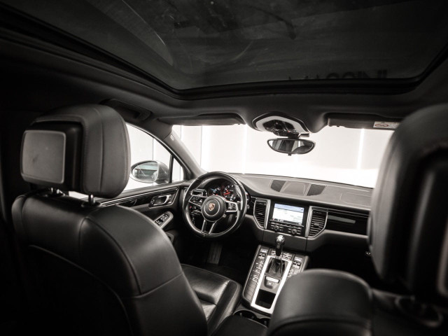 PORSCHE Macan S