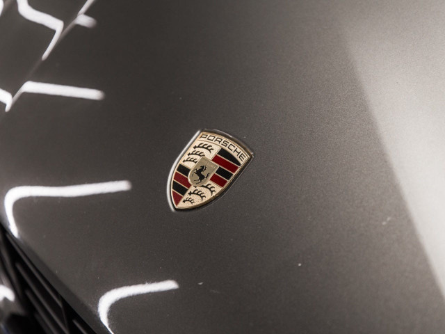 PORSCHE Macan S