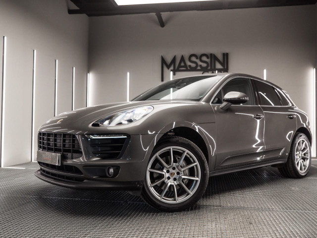 PORSCHE Macan S